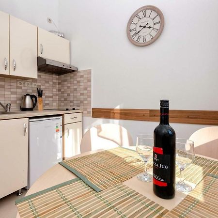 Apartmani Zlataric Stari Grad  Exterior foto