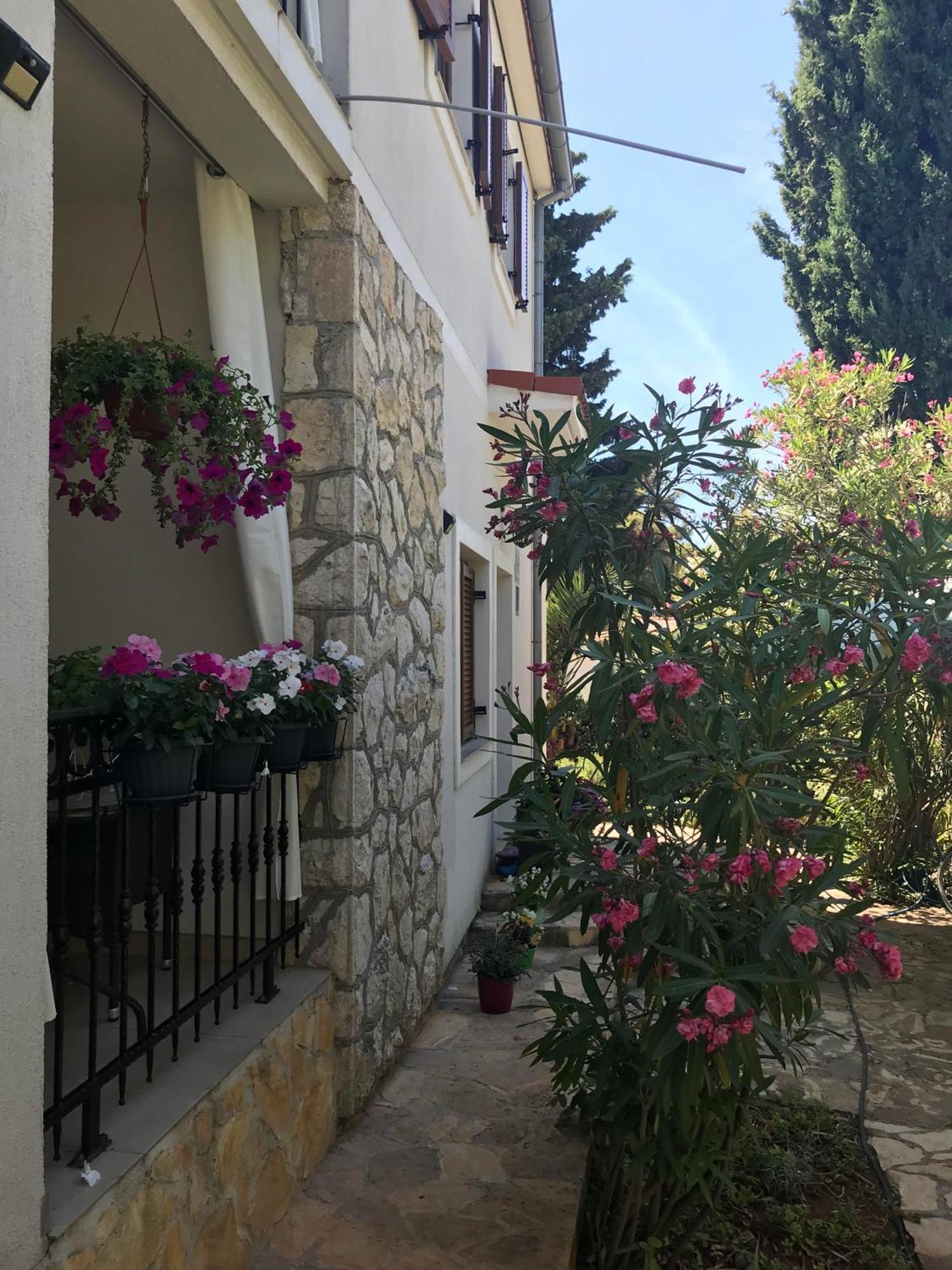 Apartmani Zlataric Stari Grad  Exterior foto