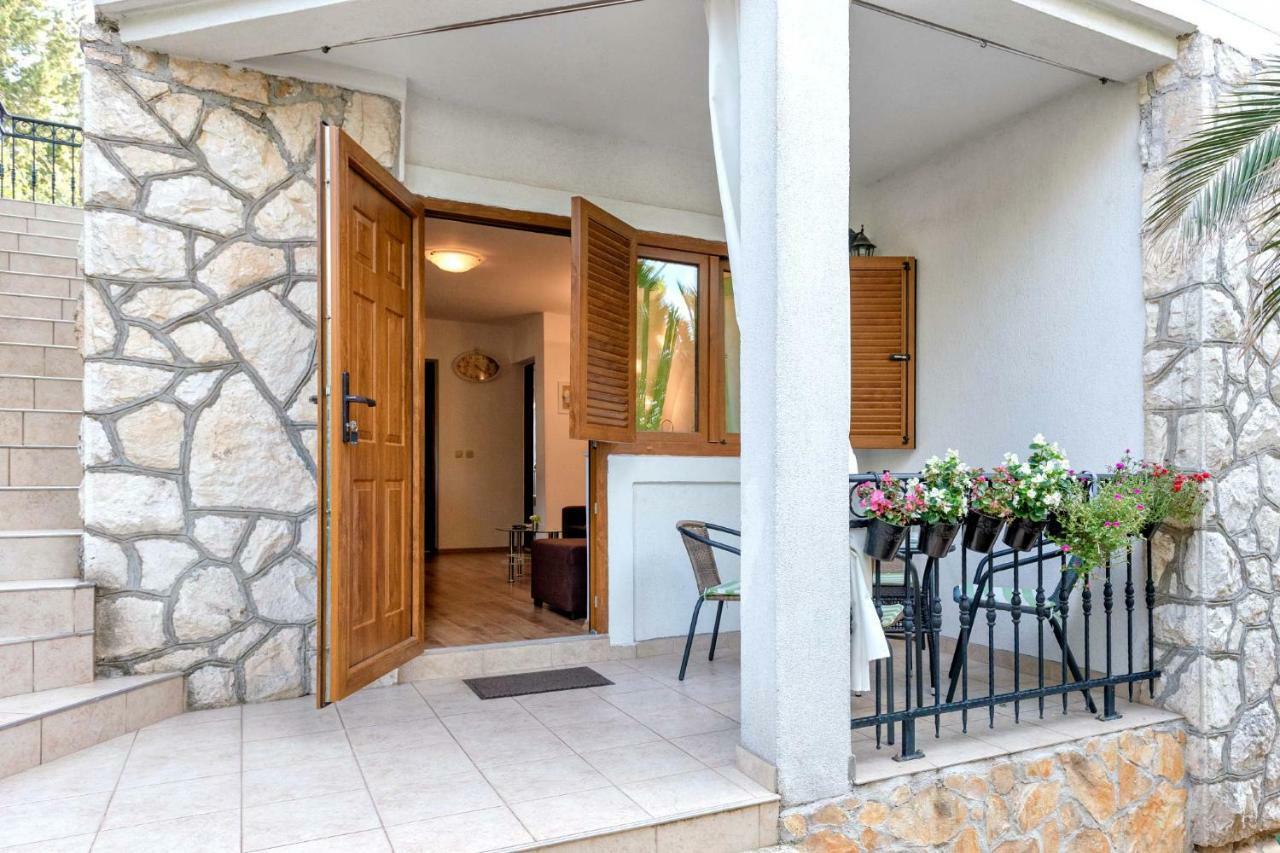 Apartmani Zlataric Stari Grad  Exterior foto
